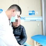 刘先生终于能正常行走了......